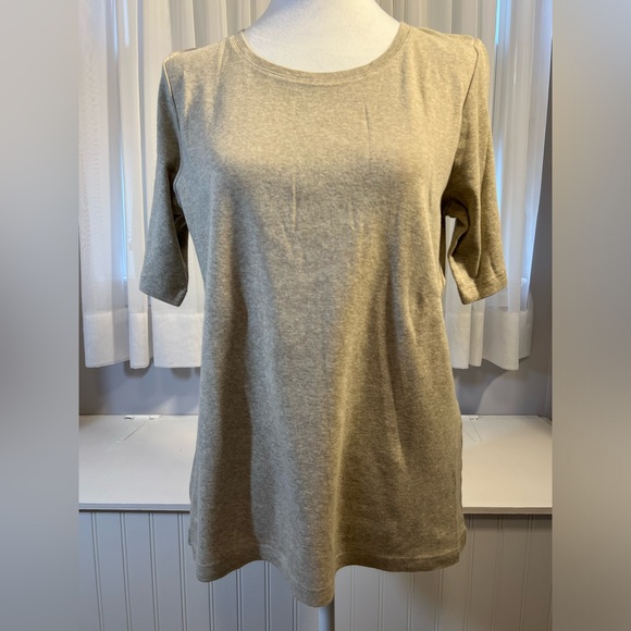 Chico’s Casual Fit Elbow Sleeve/Scoop Neck Tee 
100% COTTON - Picture 1 of 3